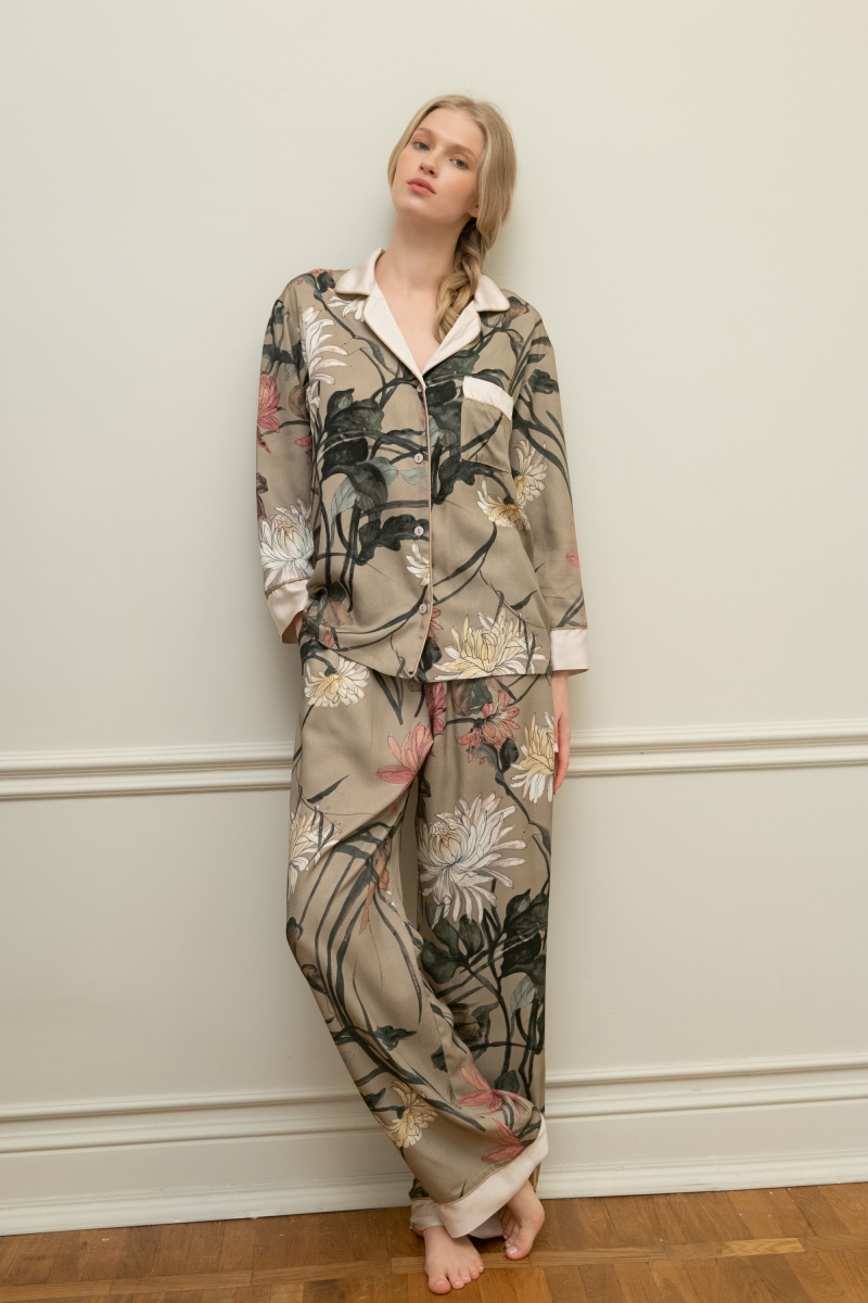 Комплект домашний женский ROSE&PETAL HOMEWEAR 2302 V Комплект домашний женский серый ROSE&PETAL HOMEWEAR VINTAGE
