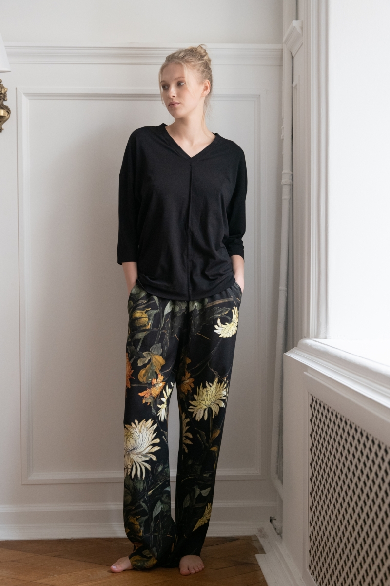 Комплект домашний женский ROSE&PETAL HOMEWEAR 2306 V Комплект домашний женский черный ROSE&PETAL HOMEWEAR VINTAGE