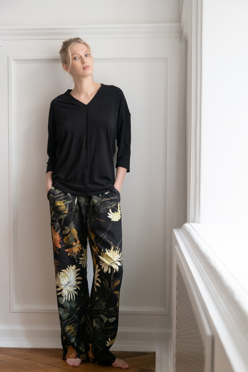 Комплект домашний женский ROSE&PETAL HOMEWEAR 2306 V Комплект домашний женский ROSE&PETAL HOMEWEAR 2306 V