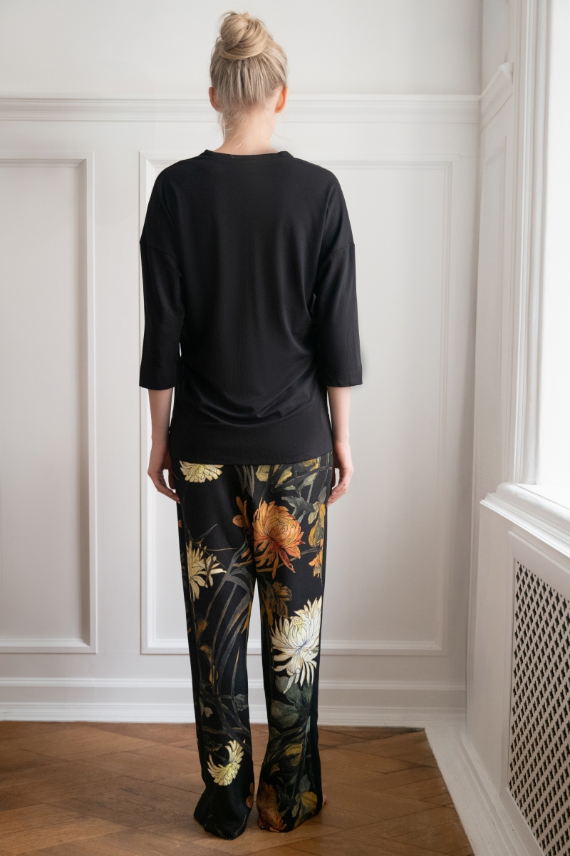 Комплект домашний женский ROSE&PETAL HOMEWEAR 2306 V Комплект домашний женский ROSE&PETAL HOMEWEAR 2306 V