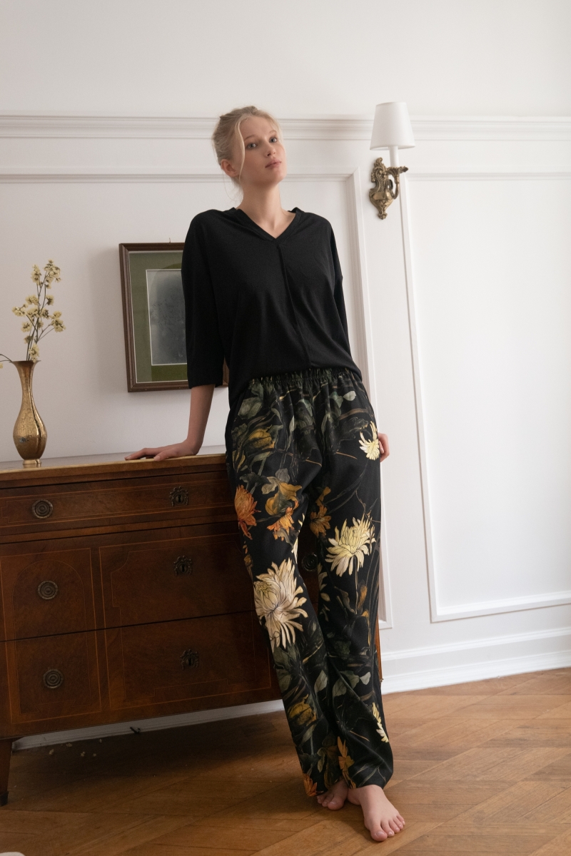 Комплект домашний женский ROSE&PETAL HOMEWEAR 2306 V Комплект домашний женский ROSE&PETAL HOMEWEAR 2306 V