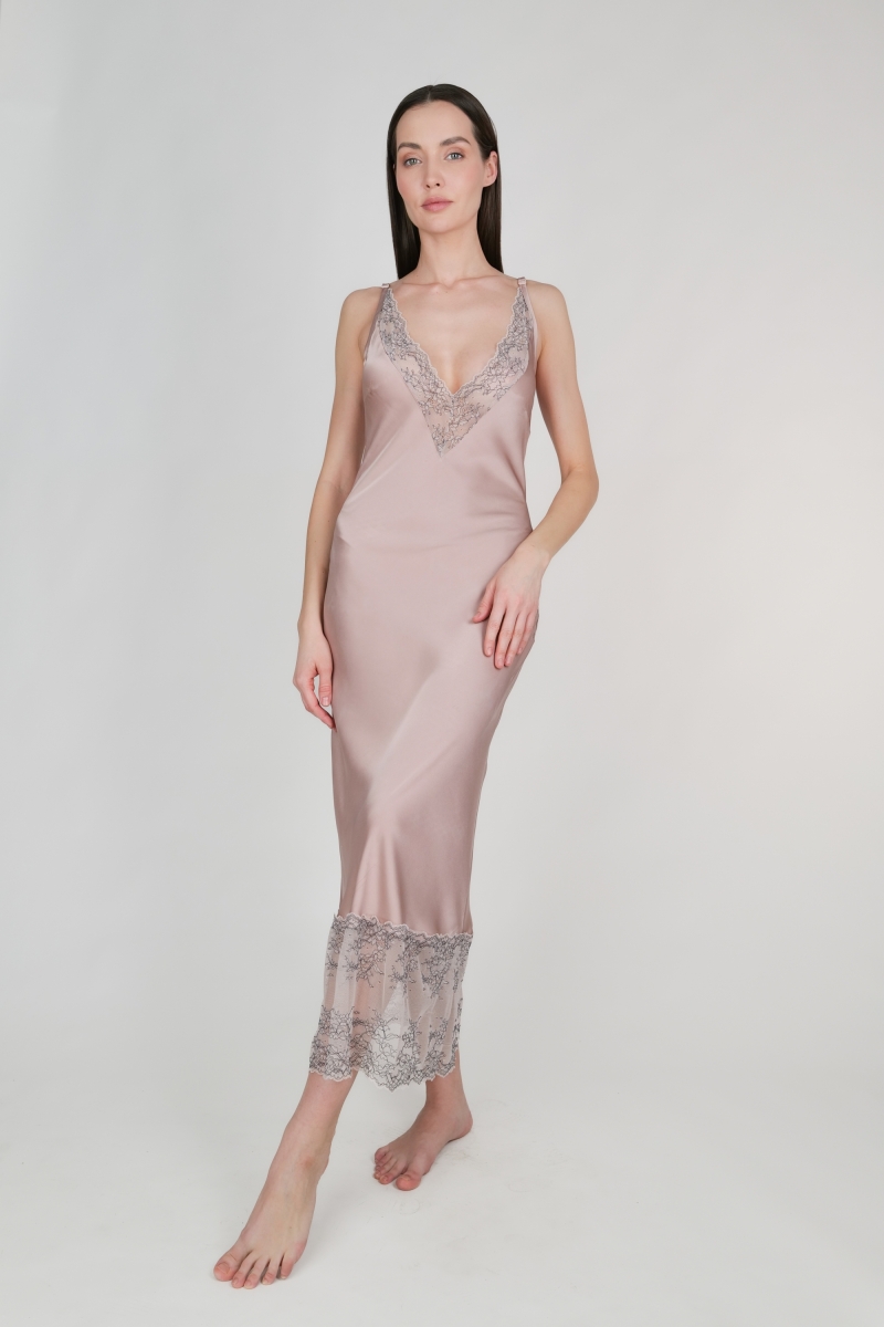 Сорочка ROSE&PETAL HOMEWEAR 2519 S Сорочка розовая ROSE&PETAL HOMEWEAR SATIN